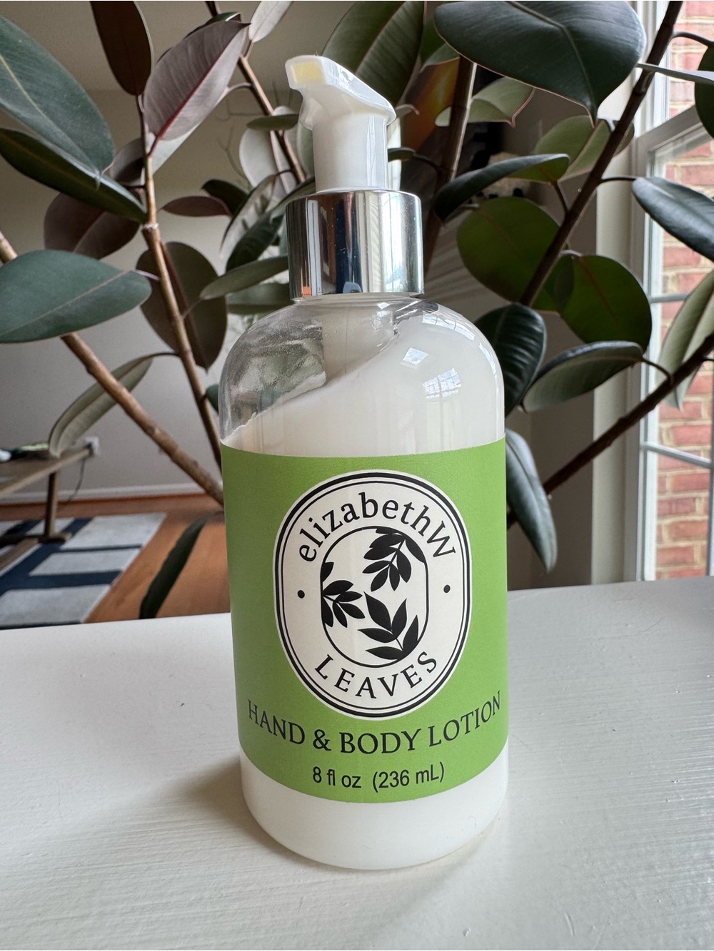 elizabeth W Botanist's Scent Lab Leaves Hand & Body Lotion Green Plant Pre-Owned